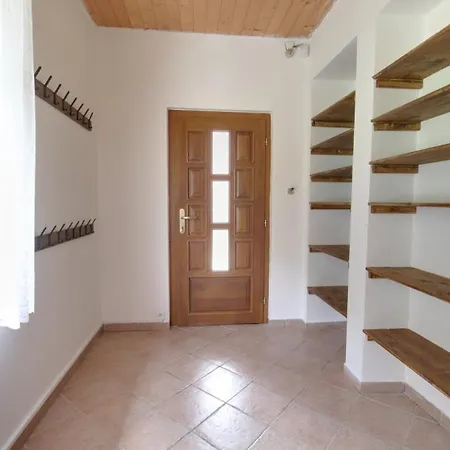 Holiday home Tomasek V Blizkosti Arealu Dolni Dvur