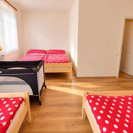 Tomasek V Blizkosti Arealu Hébergement de vacances *