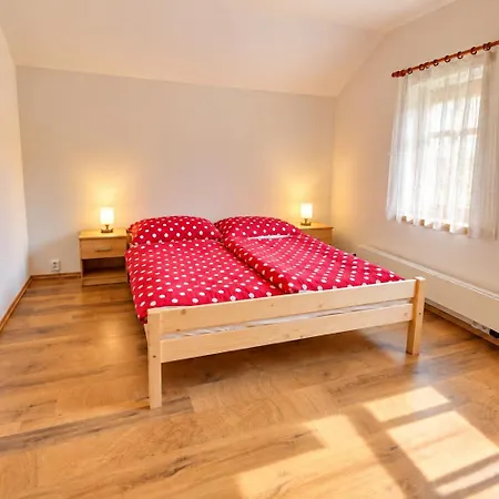 Tomasek V Blizkosti Arealu Ferienhaus
