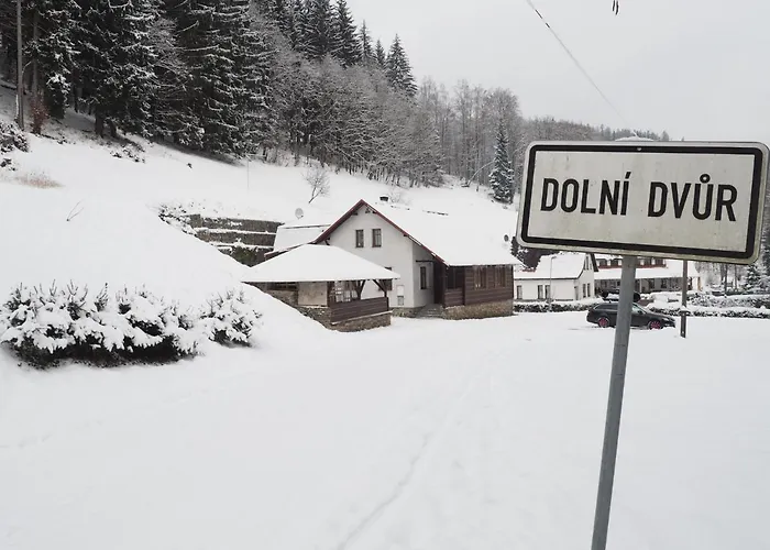 Tomasek V Blizkosti Arealu
